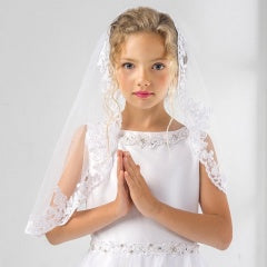 Shopping for Communion Accessories Online